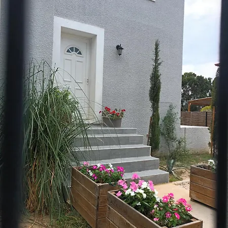 San Salvador Villa Torreilles